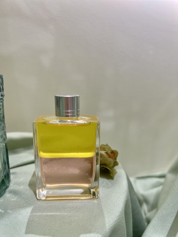 Heart of the Queen · Bi-phase Energy Oil for Love & Passion